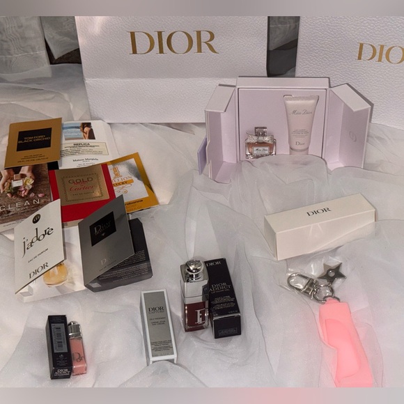Dior Other - NWT Dior Addict 24hr Lipglow Oil Black Cherry + Holder Keychain + More